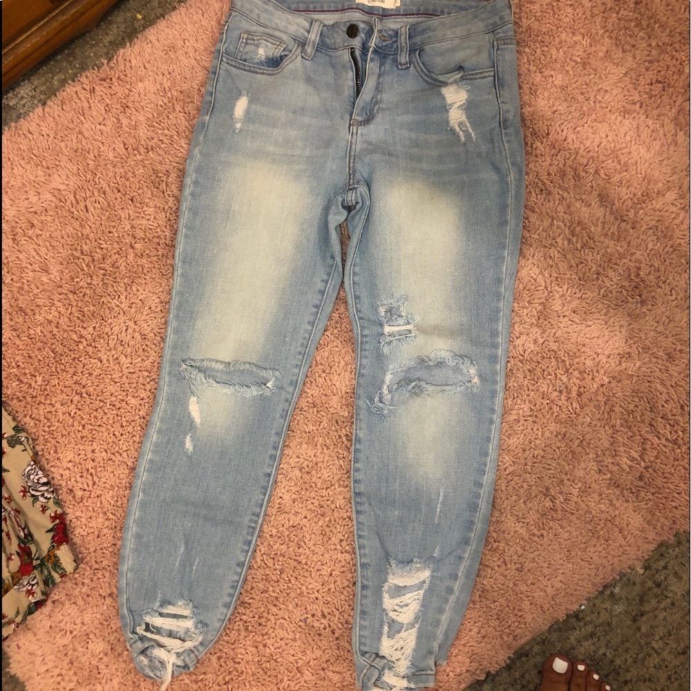 Ripped jeans